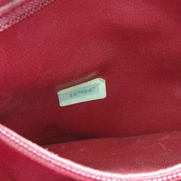 R697 Chanel Matelasse Shoulder Bag - Picture 3 of 3